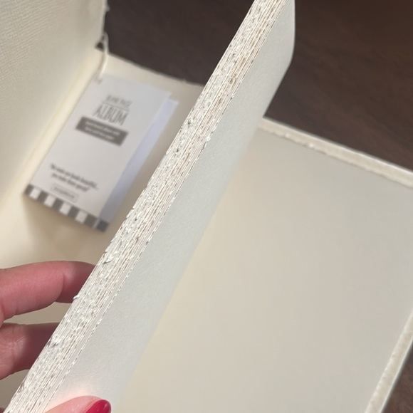 Blank page Album New - Picture 7 of 7